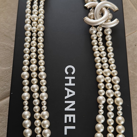 Showstopper Authentic Chanel Triple Pearl long necklace with Box $6500 - Picture 7 of 17